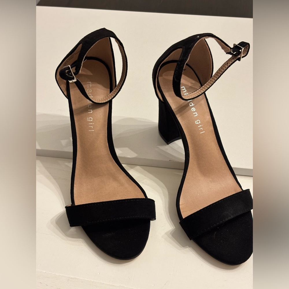 Madden Girl Elegant Black Heels